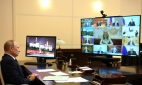 Президент России В.В. Путин проводит видеосовещание с членами Правительства РФ 28 октября 2020 года (04)