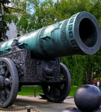 Царь-пушка Московского Кремля