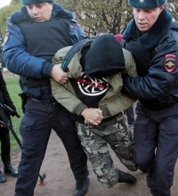 ФСБ задержала членов ячейки движения «Артподготовка», готовивших поджоги 4 и 5 ноября