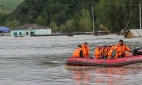 Почти 10 тысяч человек эвакуированы из-за паводка в Южной Сибири