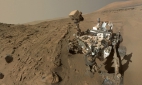 РАН: природная среда Марса могла способствовать зарождению примитивной жизни на планете