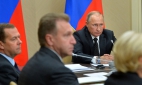 Путин провёл совещание с членами Правительства РФ