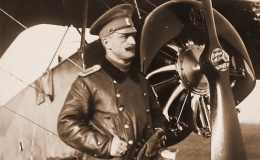 Генерал от авиации кубанский казак Ткачёв